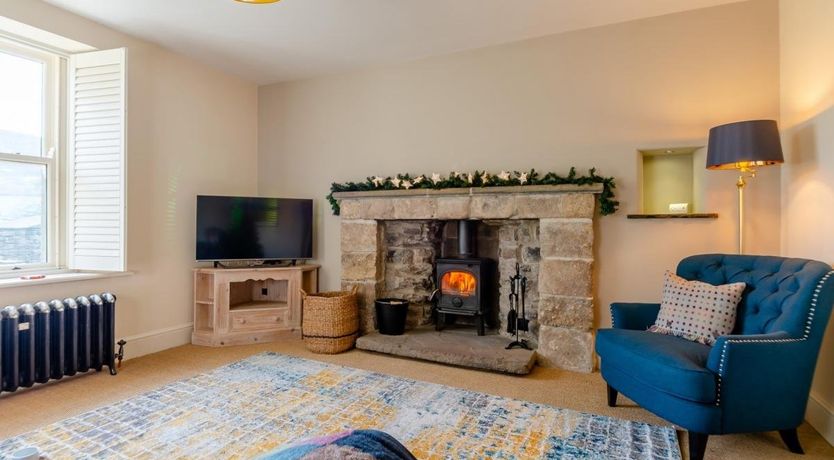 Photo of 2 Bed in Healaugh