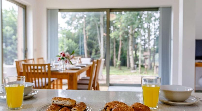 Photo of 4 Bed in Payhembury