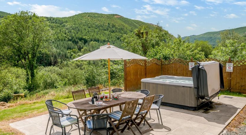 Photo of 5 Bed in Llanwrtyd Wells