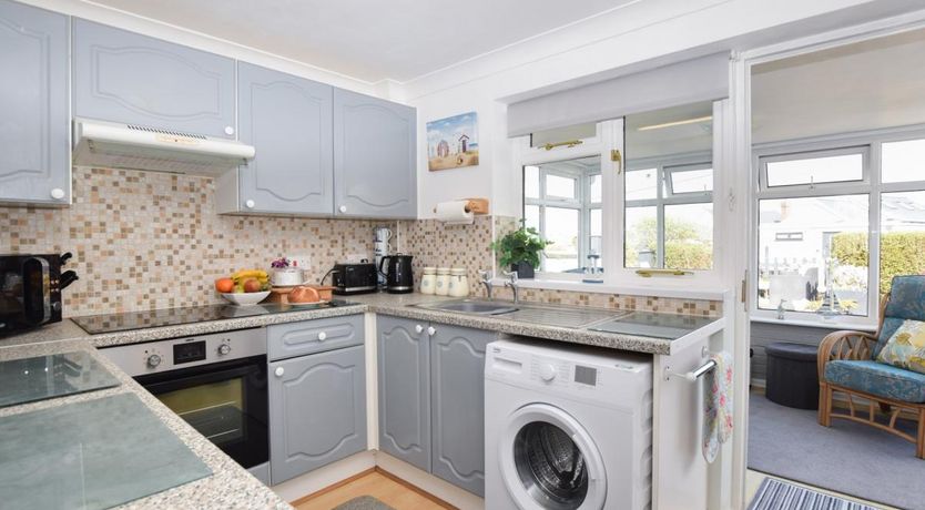 Photo of 2 Bed in Walcott