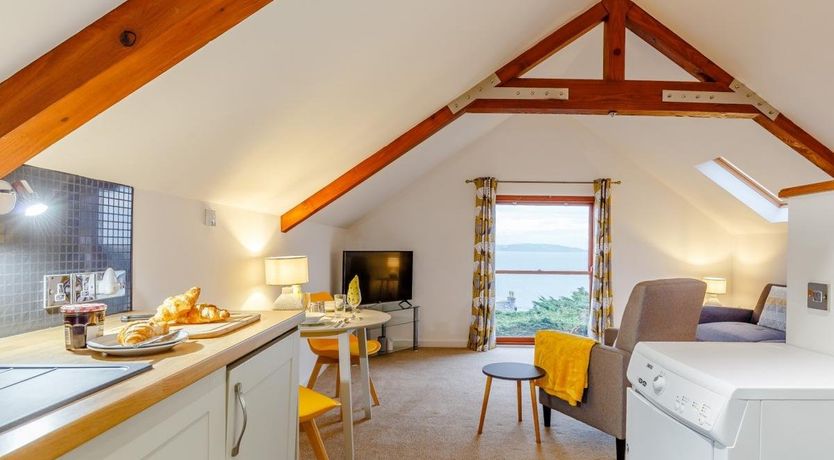 Photo of 2 Bed in Brixham