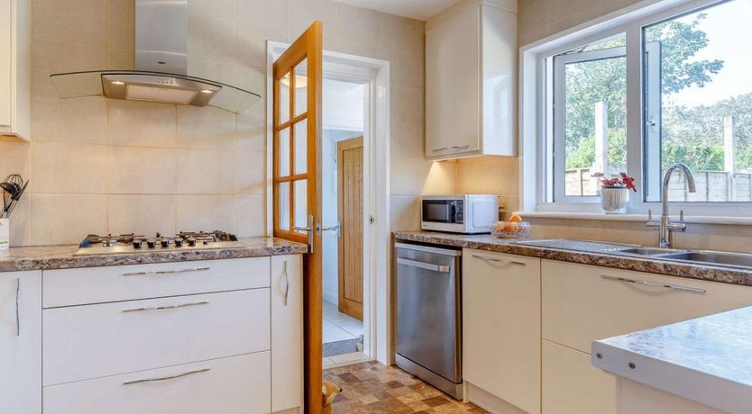 Photo of 3 Bed in Illogan