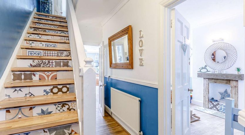 Photo of 4 Bed in Newquay