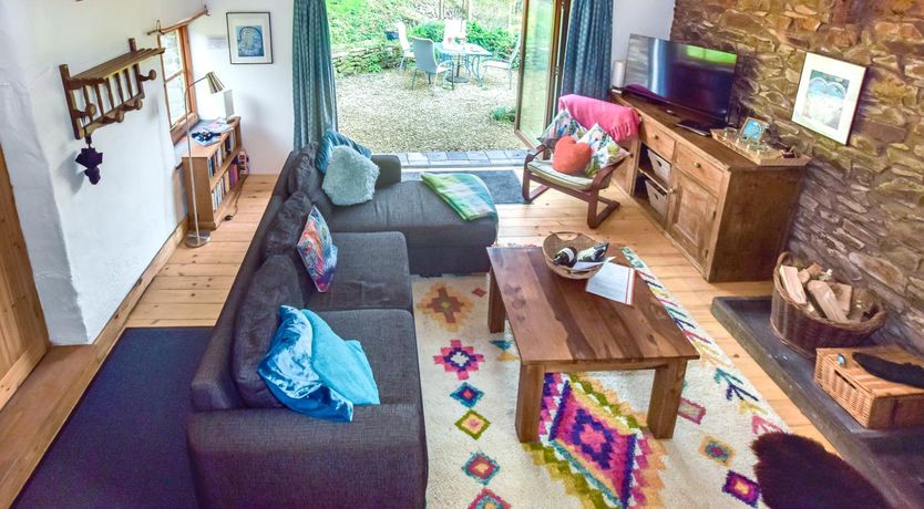 Photo of 1 Bed in Llandysul