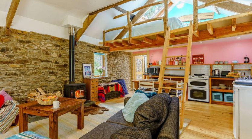 Photo of 1 Bed in Llandysul