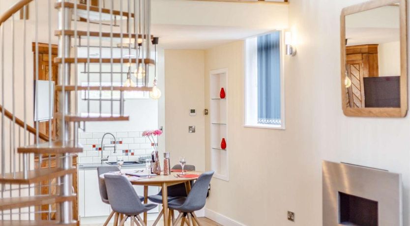 Photo of 2 Bed in Dudleston Heath