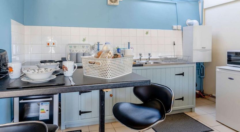 Photo of 1 Bed in Brynteg