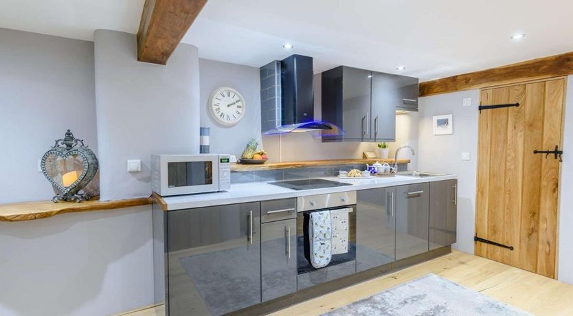 Photo of 2 Bed in East Worlington