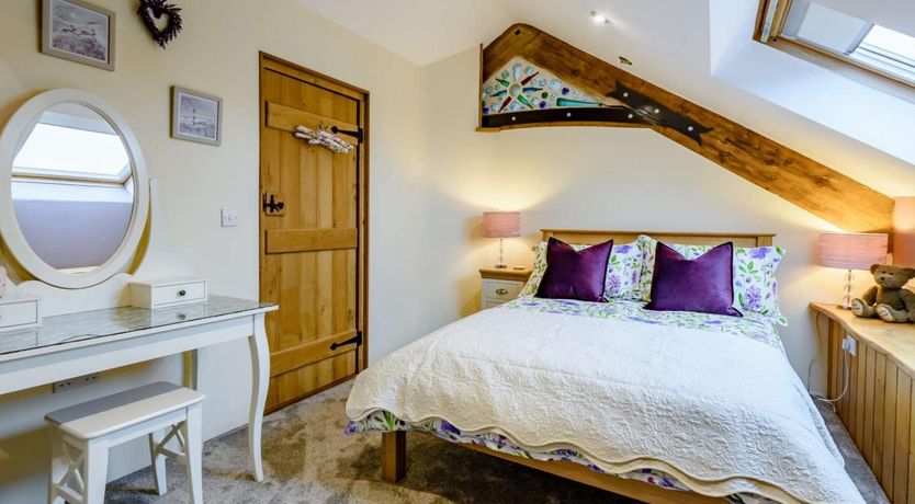 Photo of 2 Bed in East Worlington