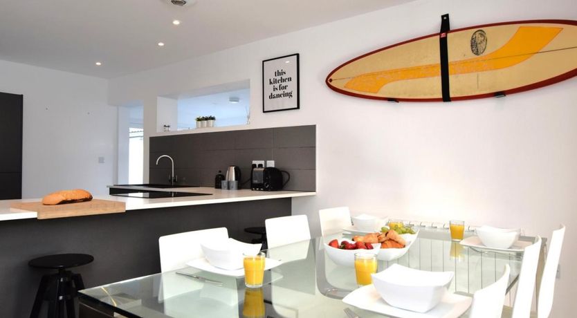 Photo of 3 Bed in Widemouth Bay