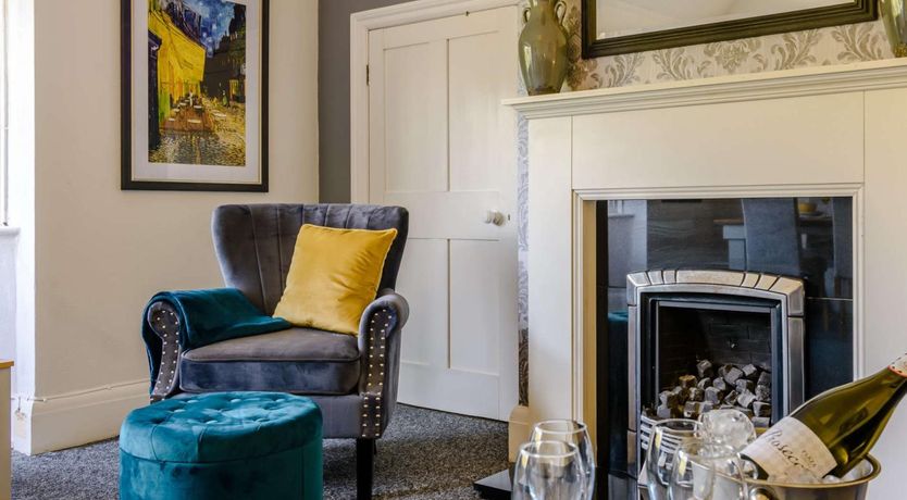 Photo of 2 Bed in Eastbourne