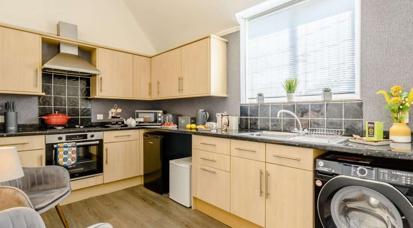 Photo of 2 Bed in Eastbourne