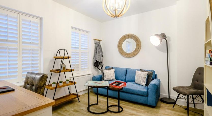 Photo of 4 Bed in Holt