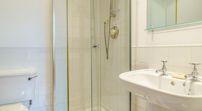 Photo of 3 Bed in Pooley Bridge