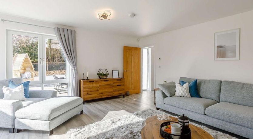 Photo of 4 Bed in Bridgerule