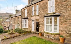 Photo of 5 Bed in Matlock Bath