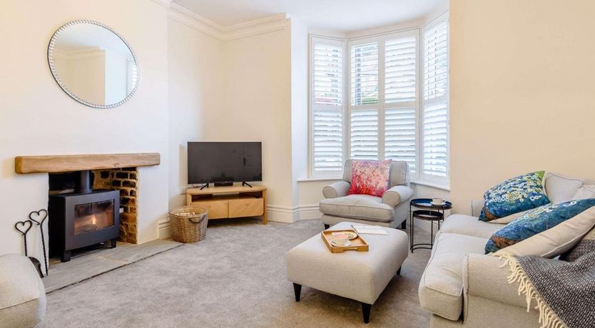 Photo of 5 Bed in Matlock Bath