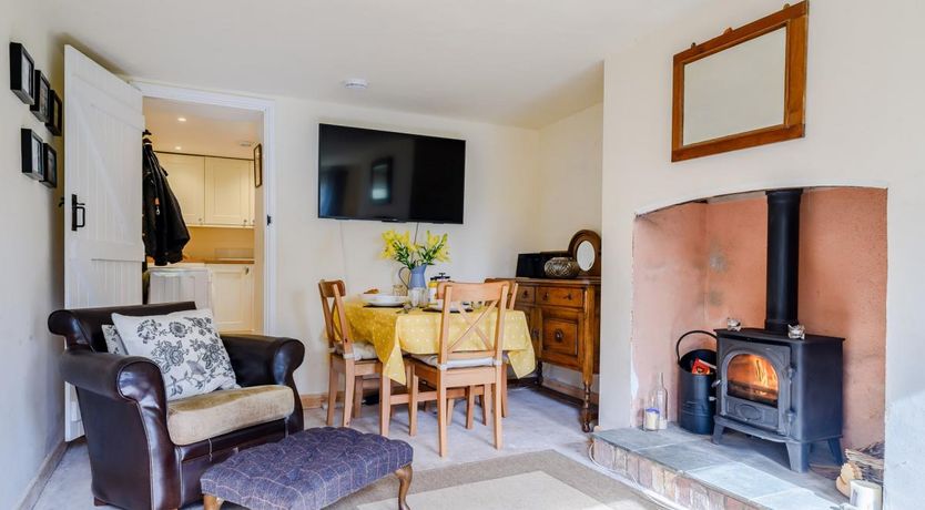 Photo of 2 Bed in Sandford