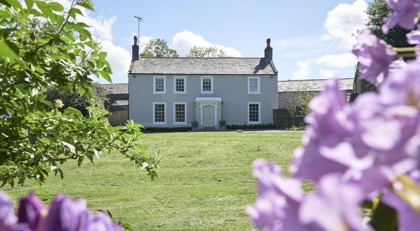 Photo of in Loweswater (SZ424)