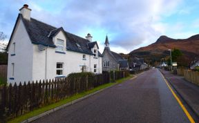 Photo of Cottage in The Highlands