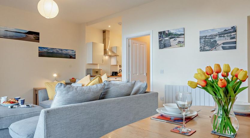 Photo of 1 Bed in Tenby