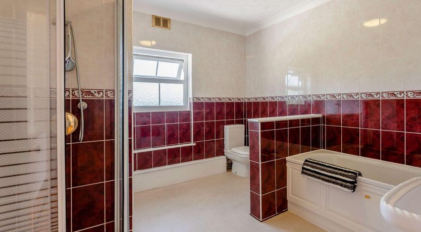 Photo of 2 Bed in Wroxall