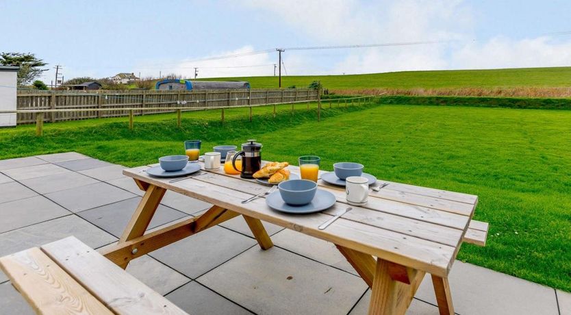 Photo of 2 Bed in Widemouth Bay