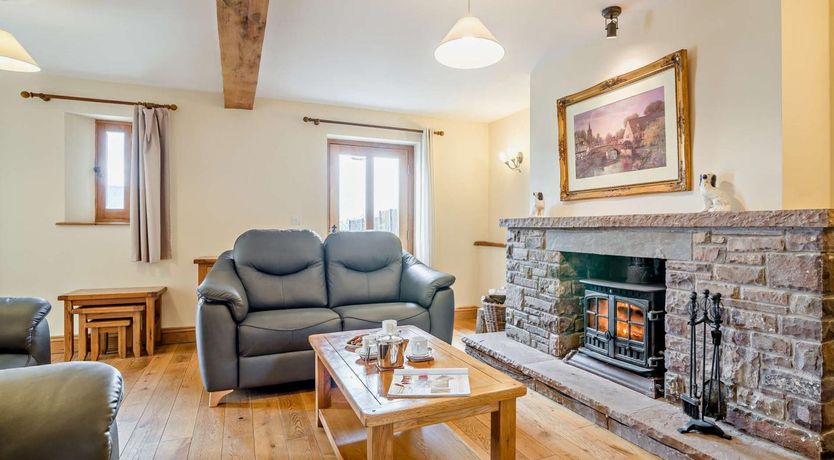 Photo of 3 Bed in Crickhowell