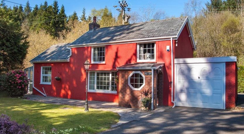 Photo of Cottage in South Wales