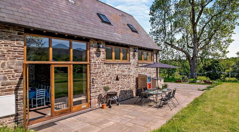 Photo of 4 Bed in Talgarth