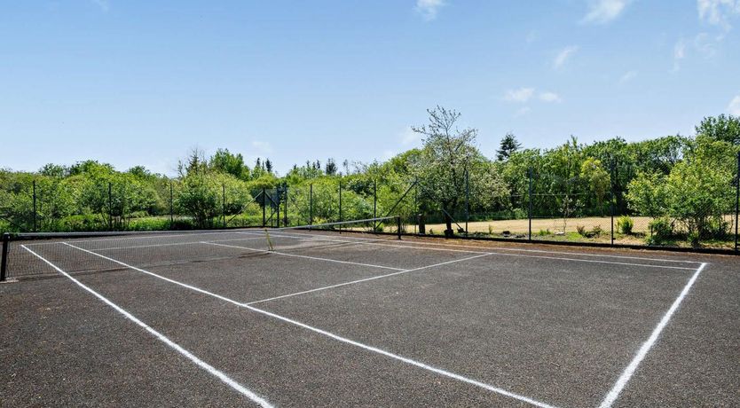 Photo of 5 Bed in Bude