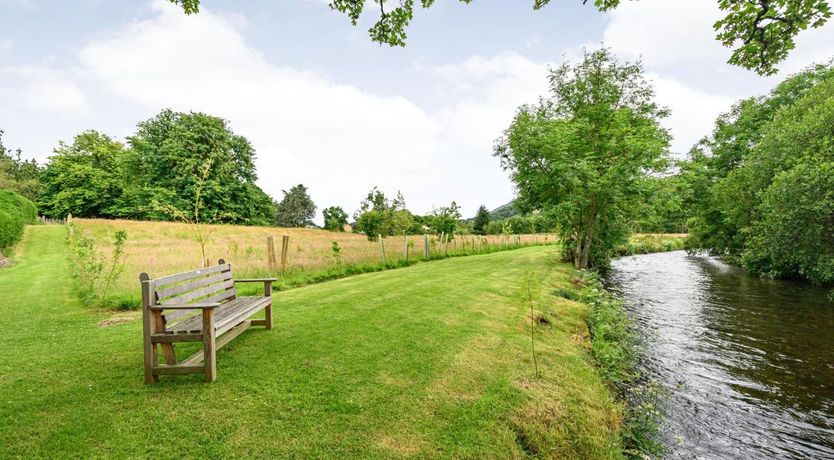 Photo of 2 Bed in Low Lorton