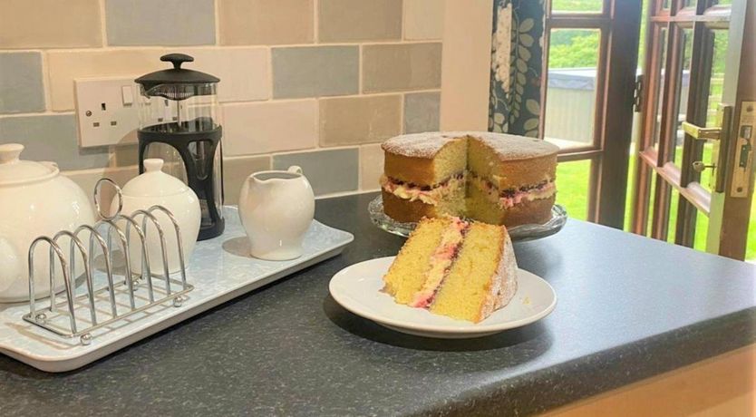 Photo of 6 Bed in Cynghordy