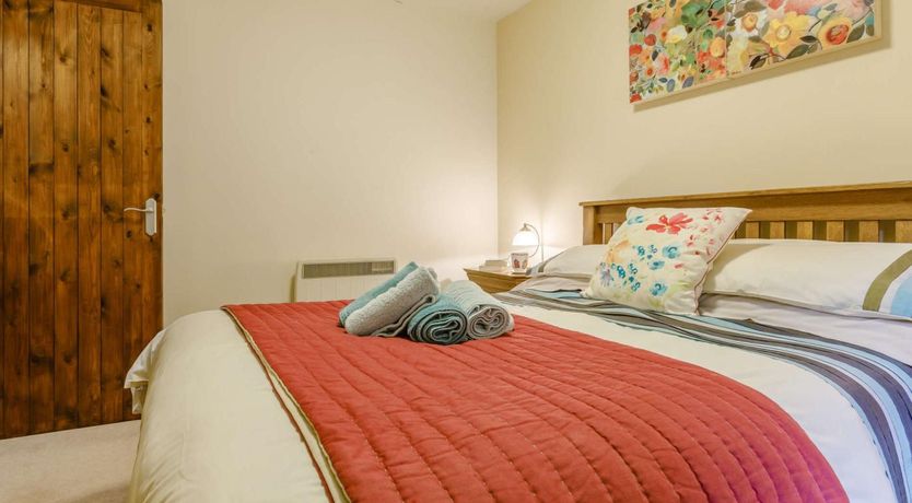 Photo of 2 Bed in Holsworthy