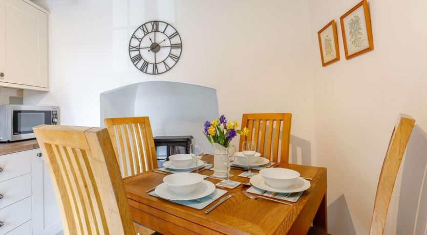 Photo of 2 Bed in Polyphant