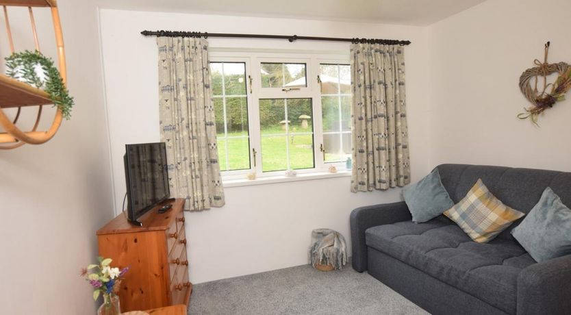 Photo of 2 Bed in Polyphant