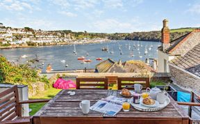 Photo of 3 Bed in Polruan