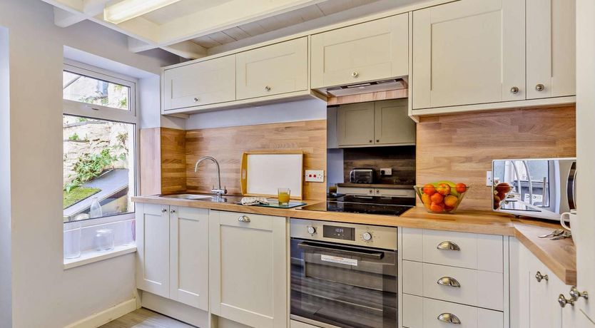 Photo of 3 Bed in Polruan