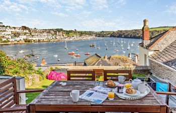 in Polruan (83821) Holiday Cottage