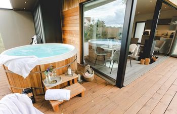 2 Bed in Colchester Holiday Cottage