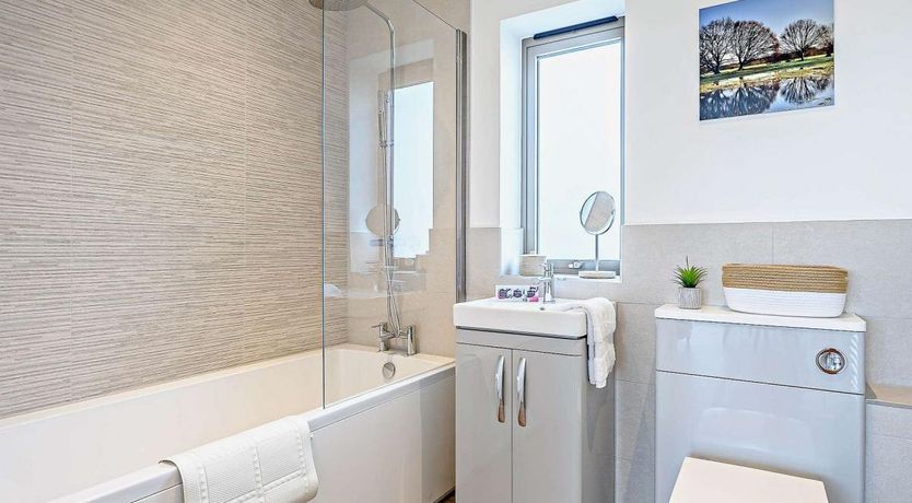 Photo of 2 Bed in East Bergholt