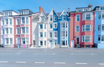 4 Bed in Aberdyfi Holiday Cottage