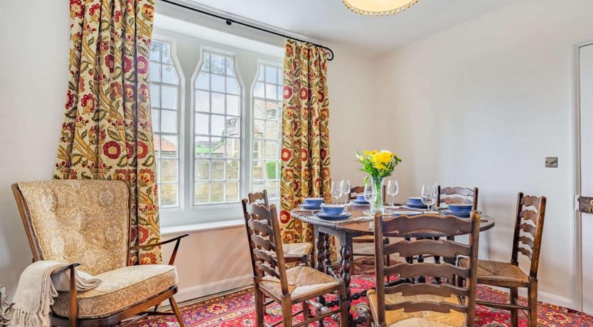 Photo of 3 Bed in Whitby