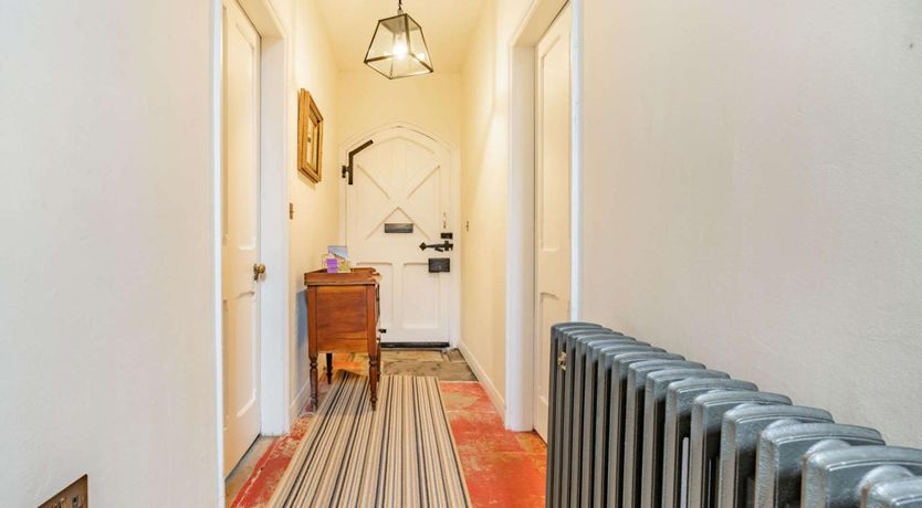 Photo of 3 Bed in Whitby