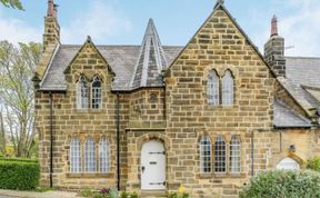 Photo of 3 Bed in Whitby