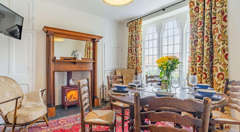 Photo of 3 Bed in Whitby