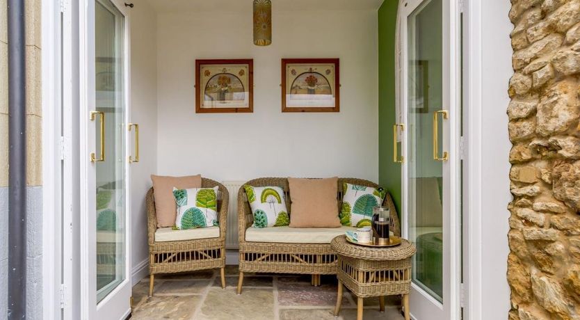 Photo of 2 Bed in Brompton-by-Sawdon