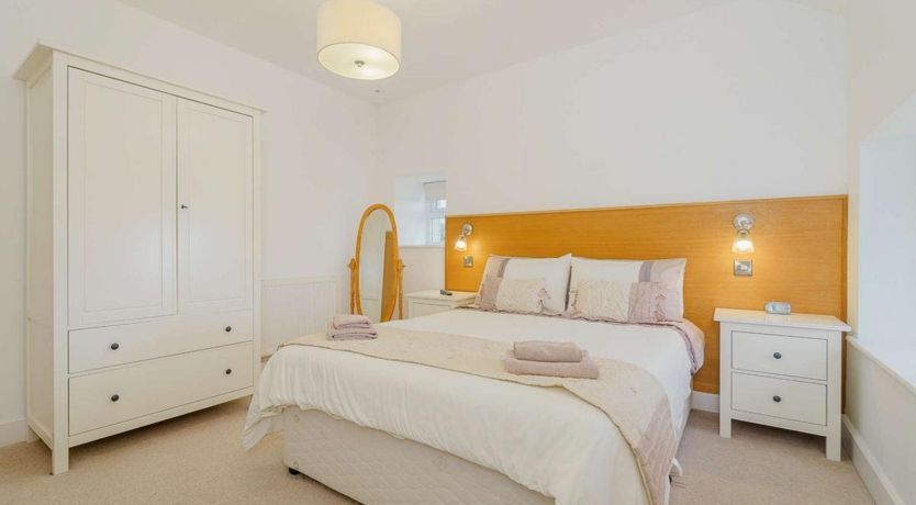 Photo of 2 Bed in Dyffryn Ardudwy