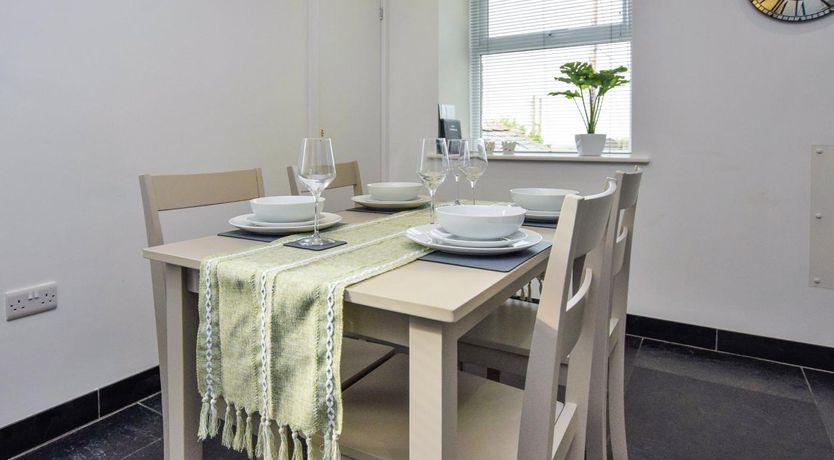 Photo of 2 Bed in Dyffryn Ardudwy