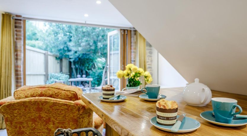 Photo of 1 Bed in Glastonbury